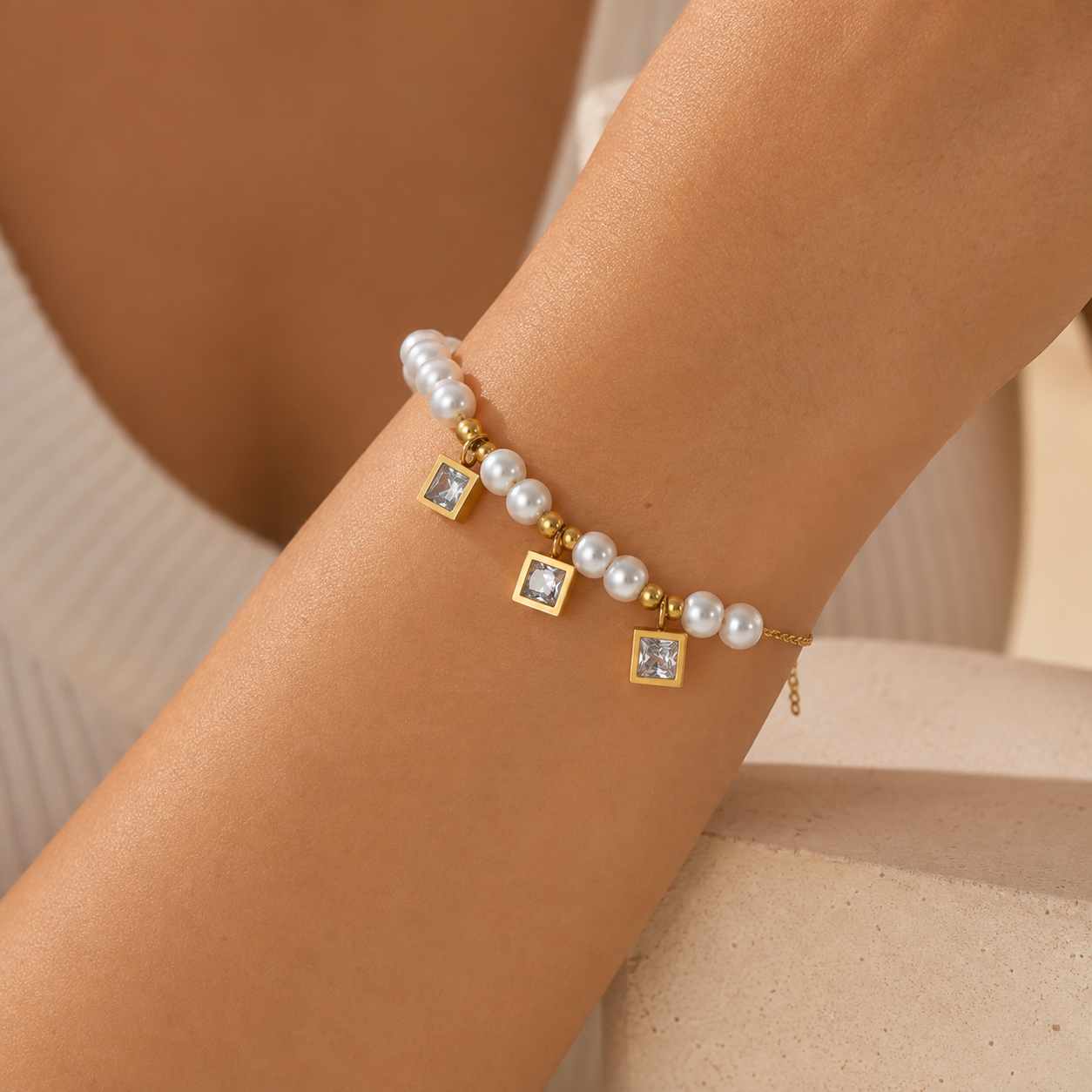 Pulsera Perlas & Cristales Cuadrados